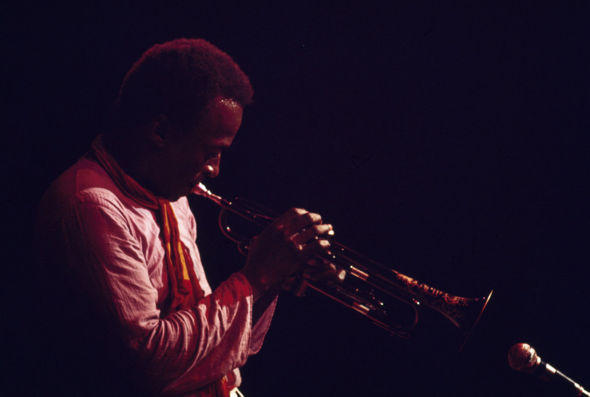 Miles Davis y «In A Silent Way». La música del silencio (I)